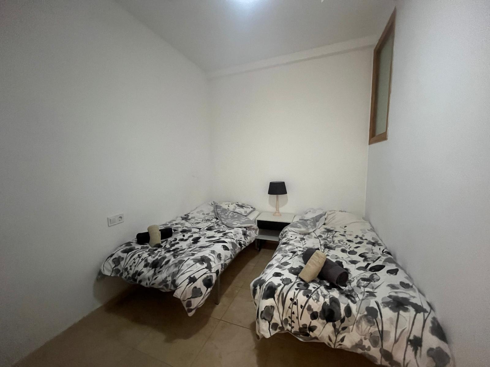 2-Bedroom Apartment in Las Filipinas, Orihuela Costa - Image 9