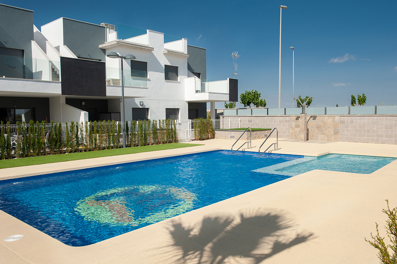 2-Bedroom Apartment in Pilar de la Horadada - Image 1