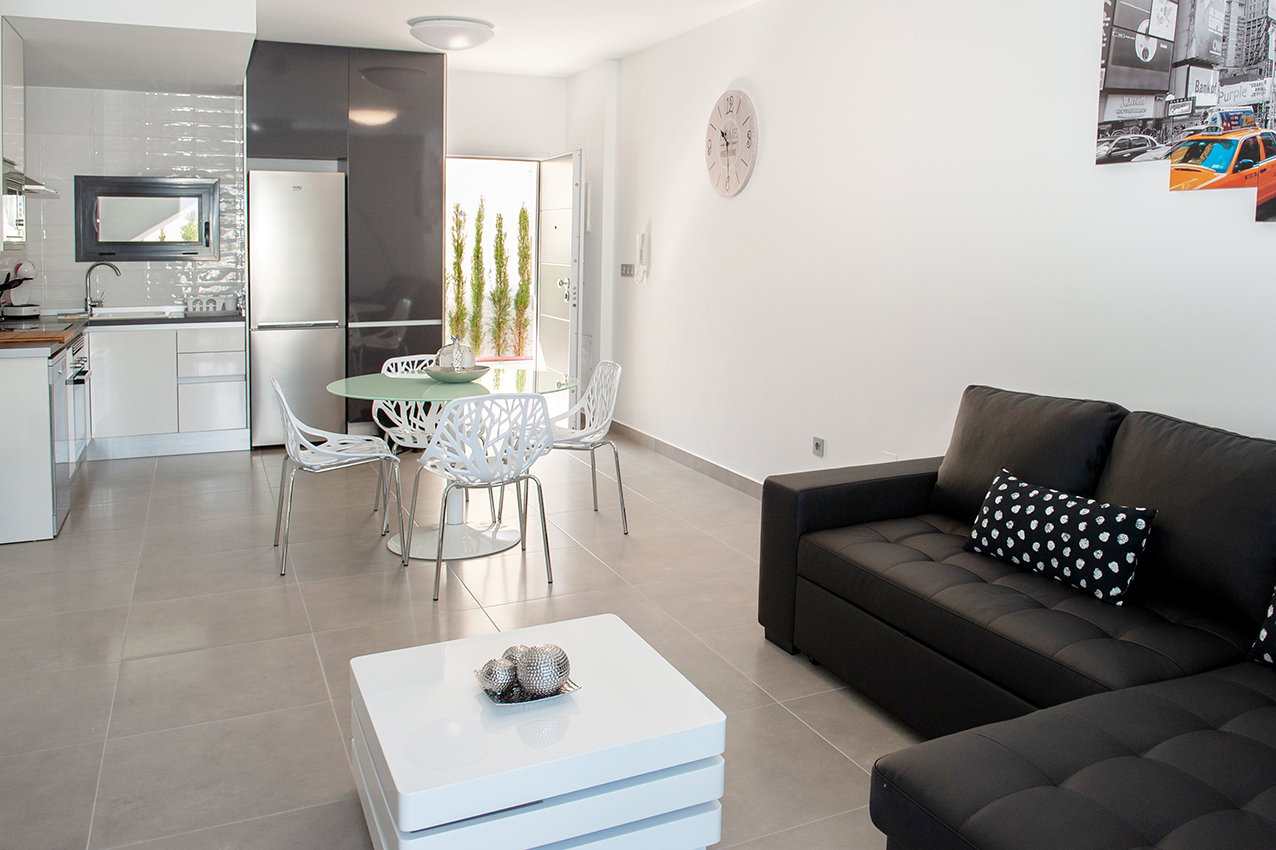 2-Bedroom Apartment in Pilar de la Horadada - Image 6