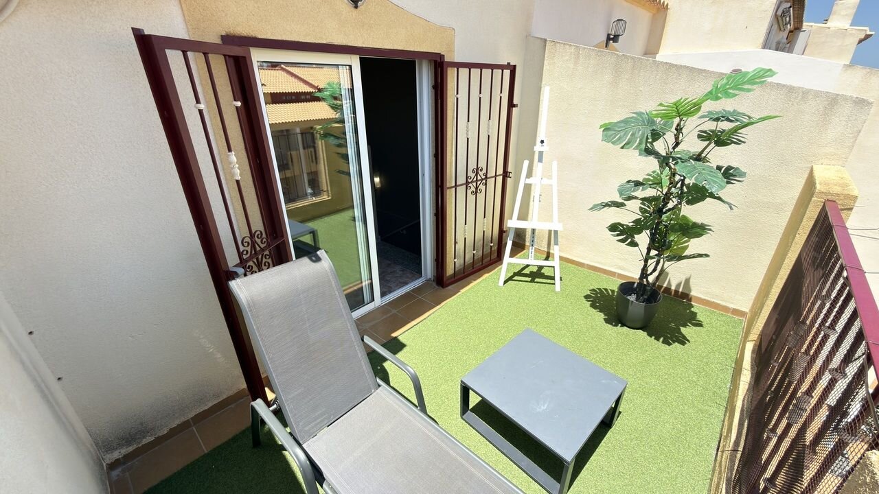 3-Zimmer Haus in La Zenia, Orihuela Costa - Image 40