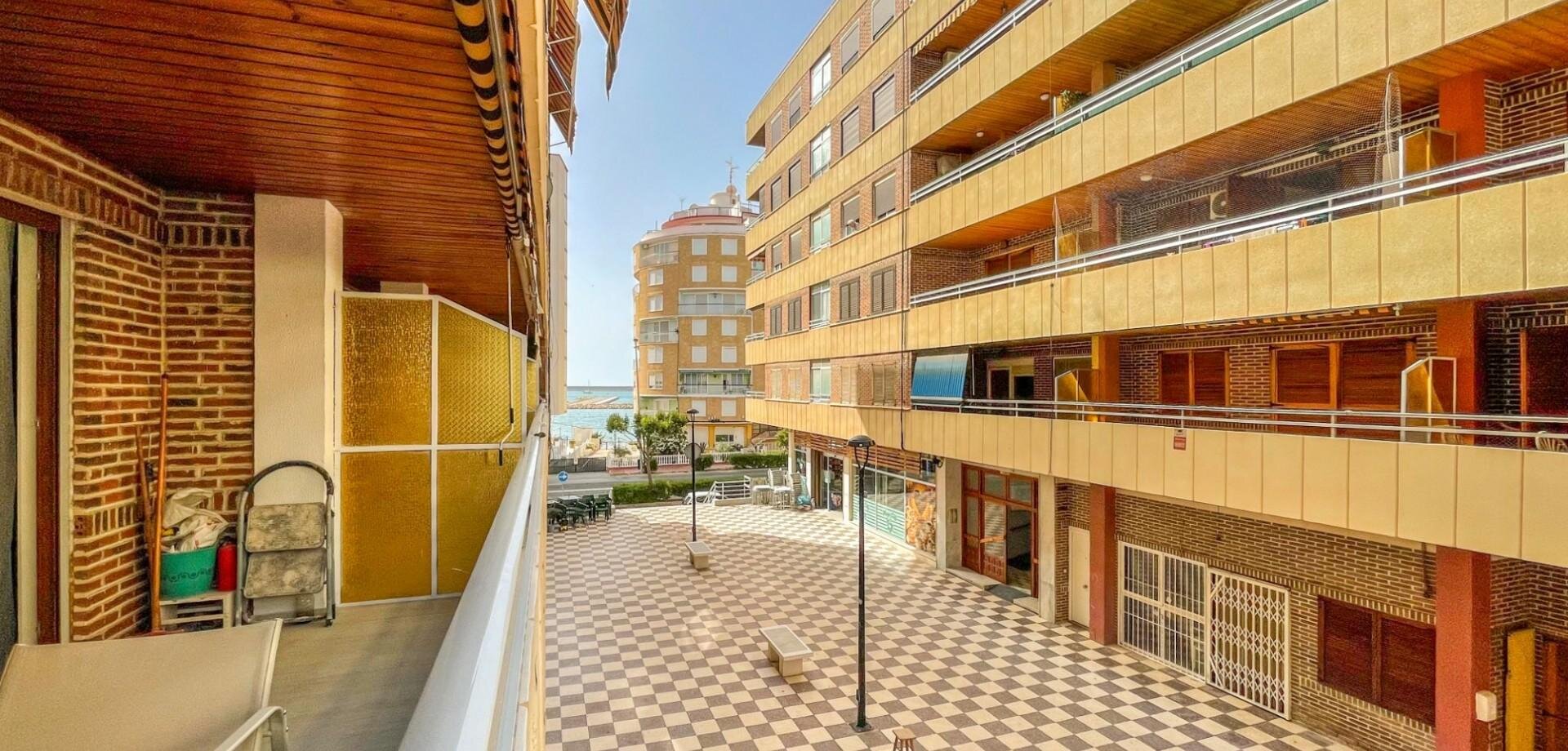 2-Bedroom Apartment in Acequion, Torrevieja - Image 17