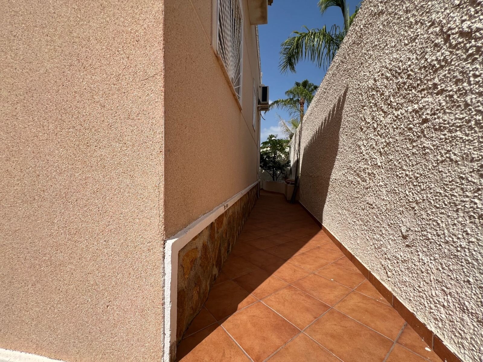 2-Bedroom Villa in Ciudad Quesada, Rojales - Image 9