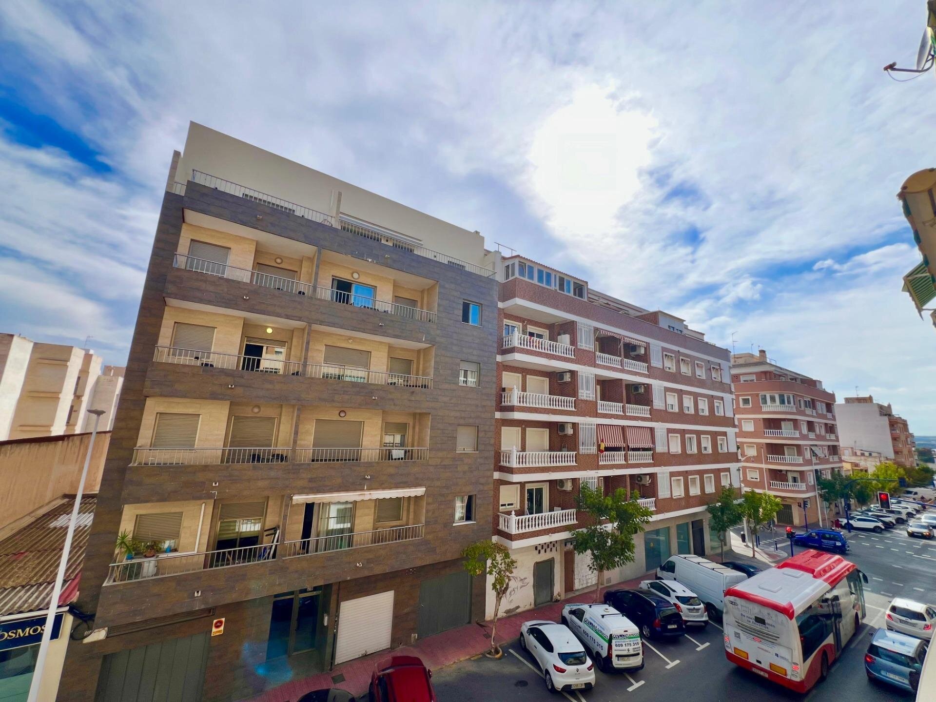 4-Bedroom Apartment in Centro, Torrevieja - Image 14
