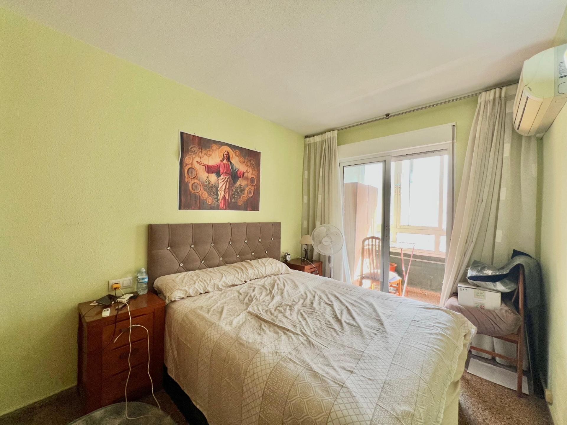 4-Bedroom Apartment in Centro, Torrevieja - Image 19