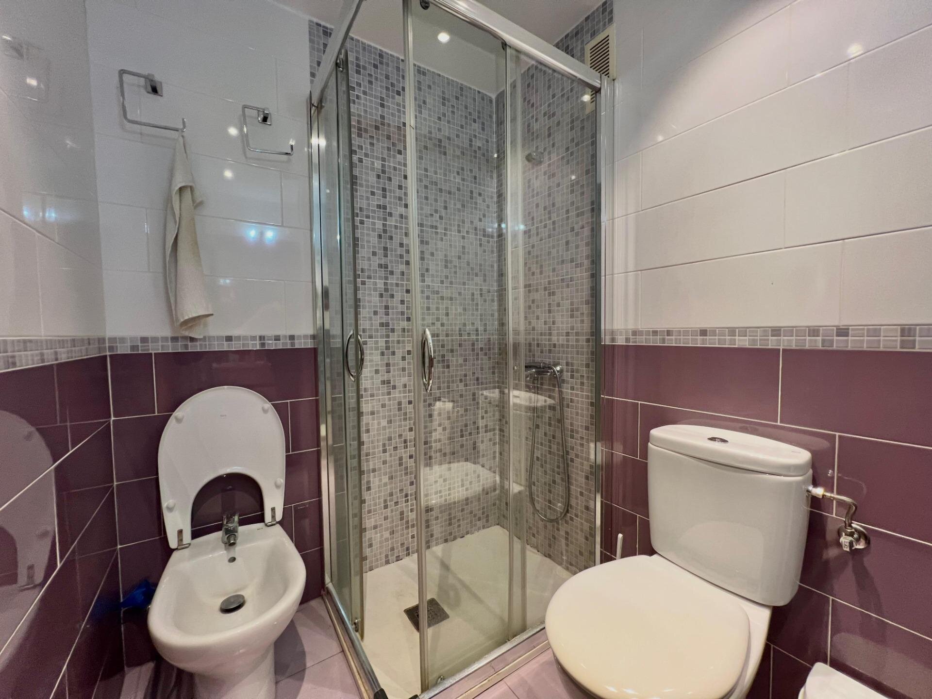 4-Bedroom Apartment in Centro, Torrevieja - Image 22