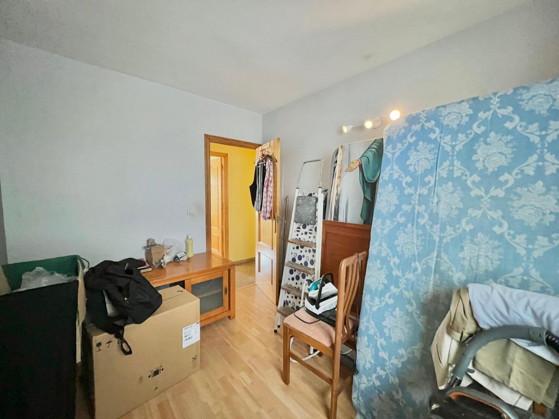 4-Bedroom Apartment in Centro, Torrevieja - Image 25