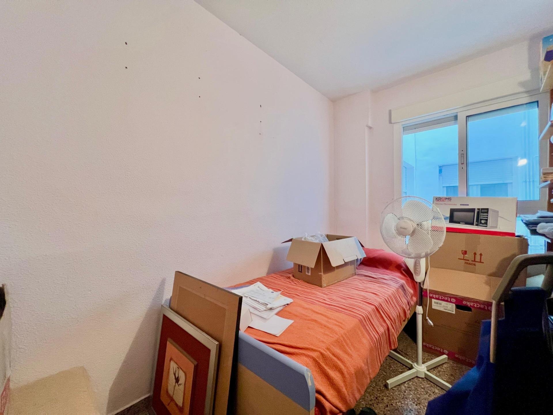 4-Bedroom Apartment in Centro, Torrevieja - Image 38