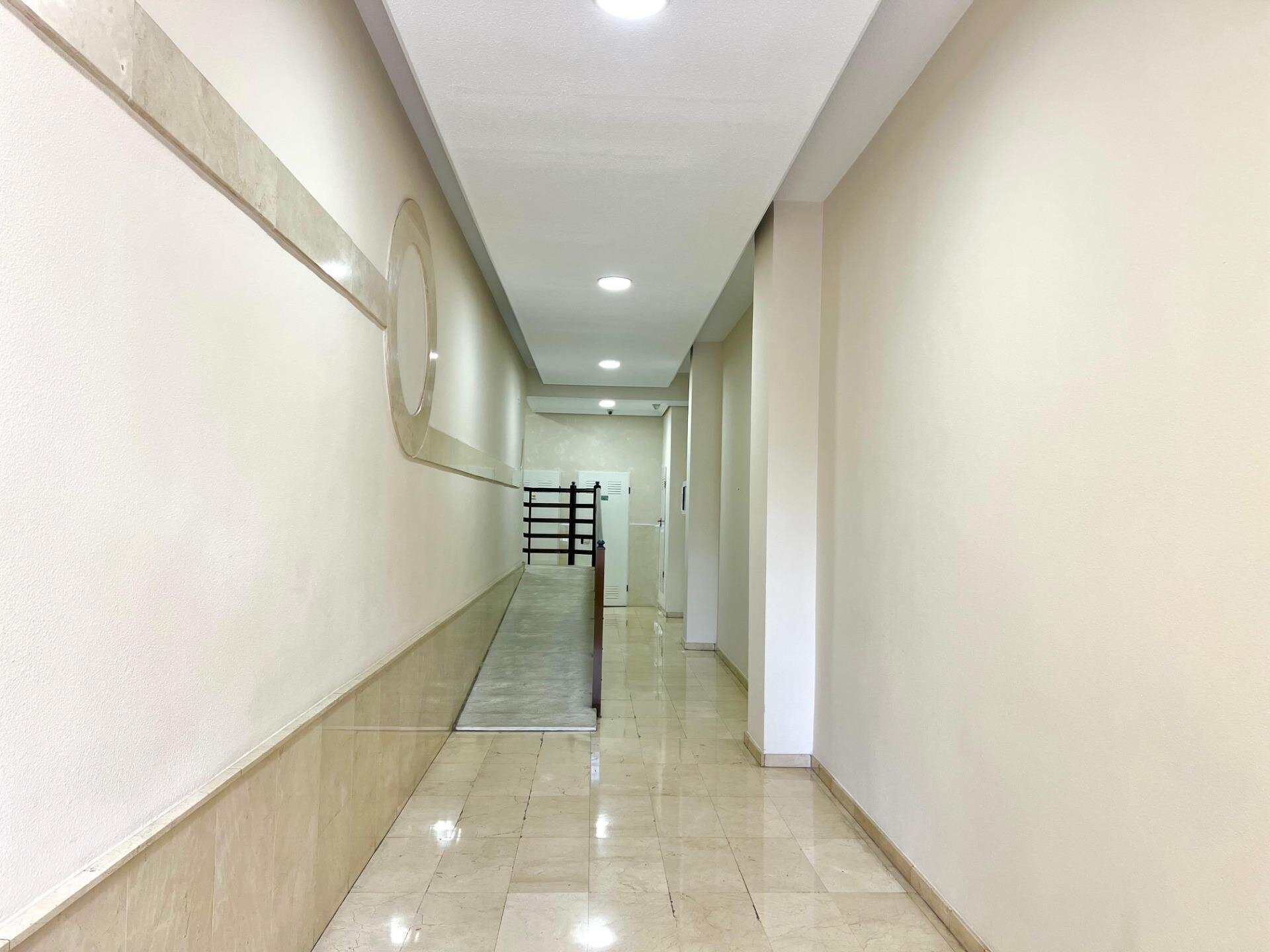 4-Bedroom Apartment in Centro, Torrevieja - Image 4