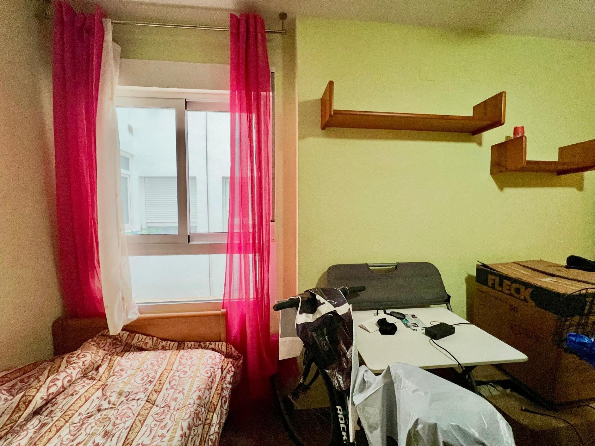 4-Bedroom Apartment in Centro, Torrevieja - Image 43