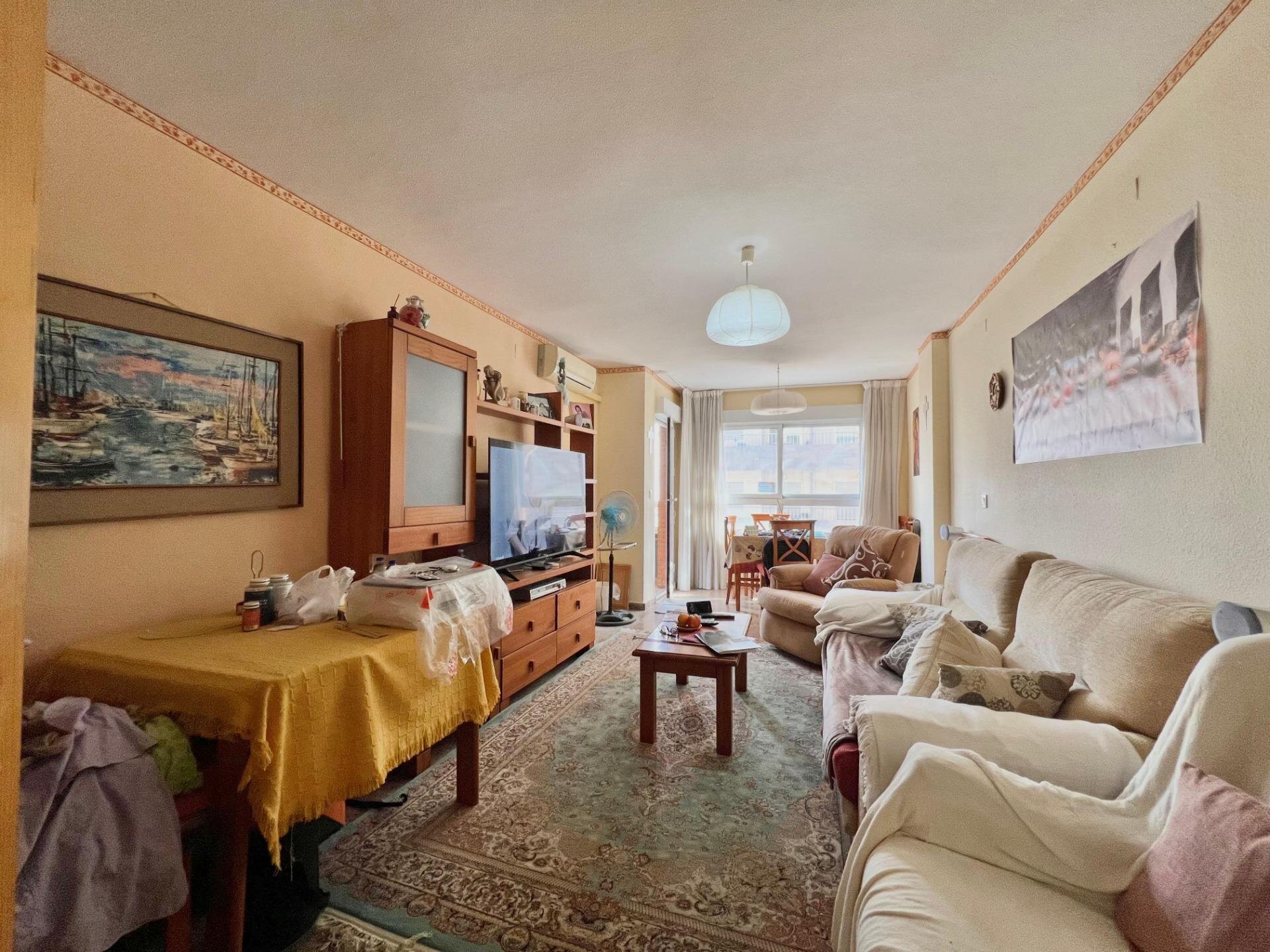 4-Bedroom Apartment in Centro, Torrevieja - Image 9