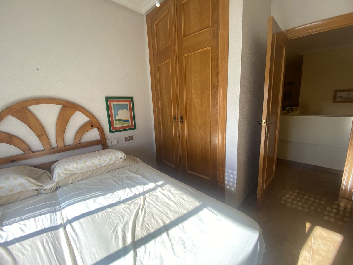 5-Bedroom Townhouse in Isla Plana, Cartagena | Sunny Casa... - Image 16