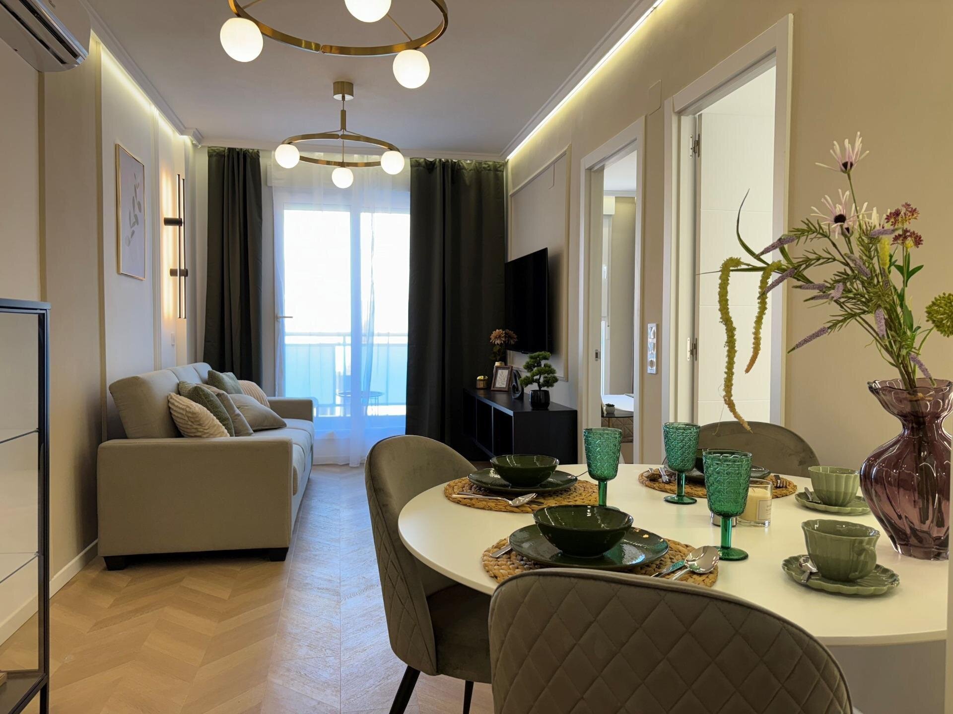 2-Bedroom Apartment in Estacion de Autobuses, Torrevieja - Image 1