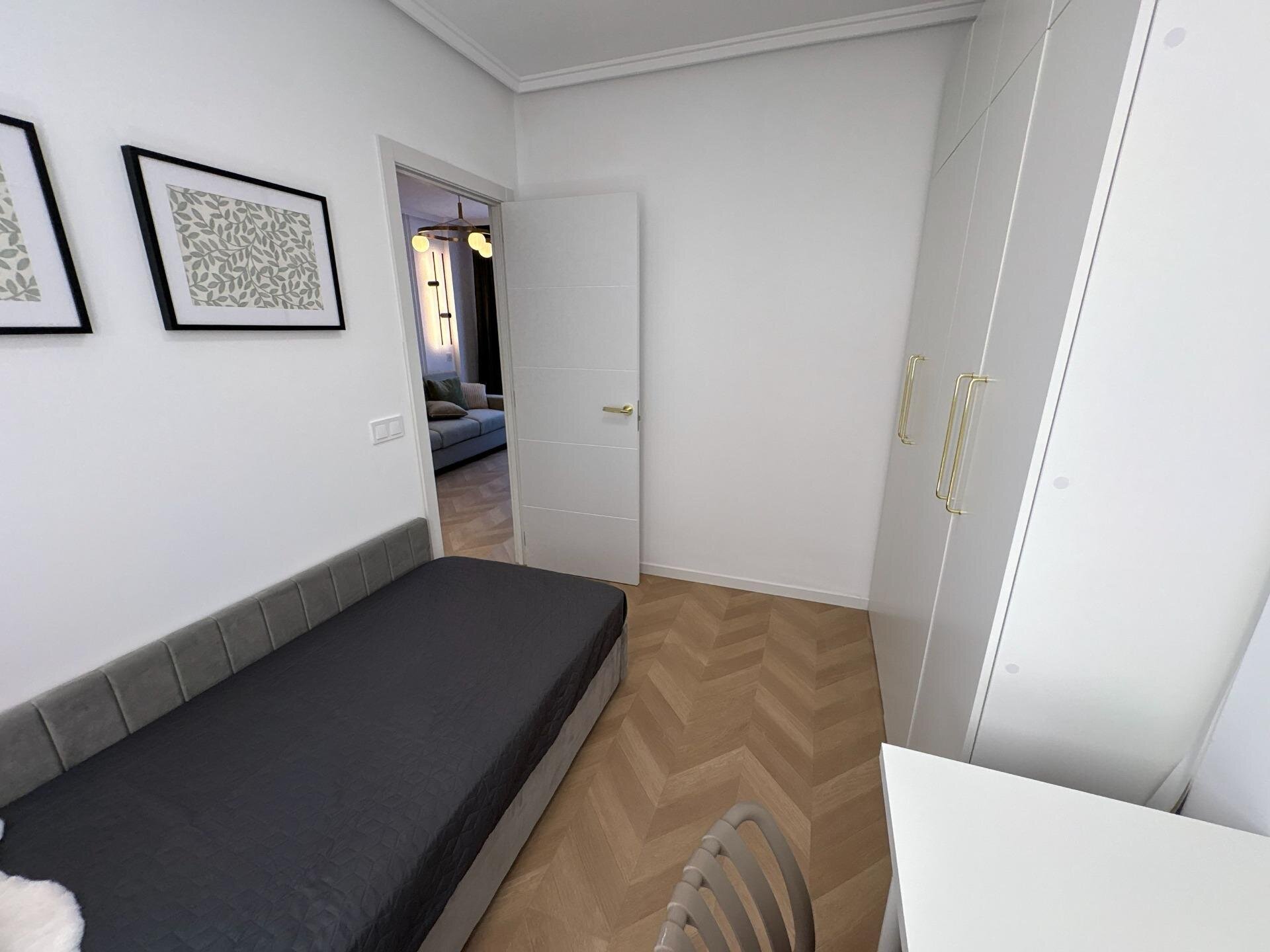 2-Bedroom Apartment in Estacion de Autobuses, Torrevieja - Image 21