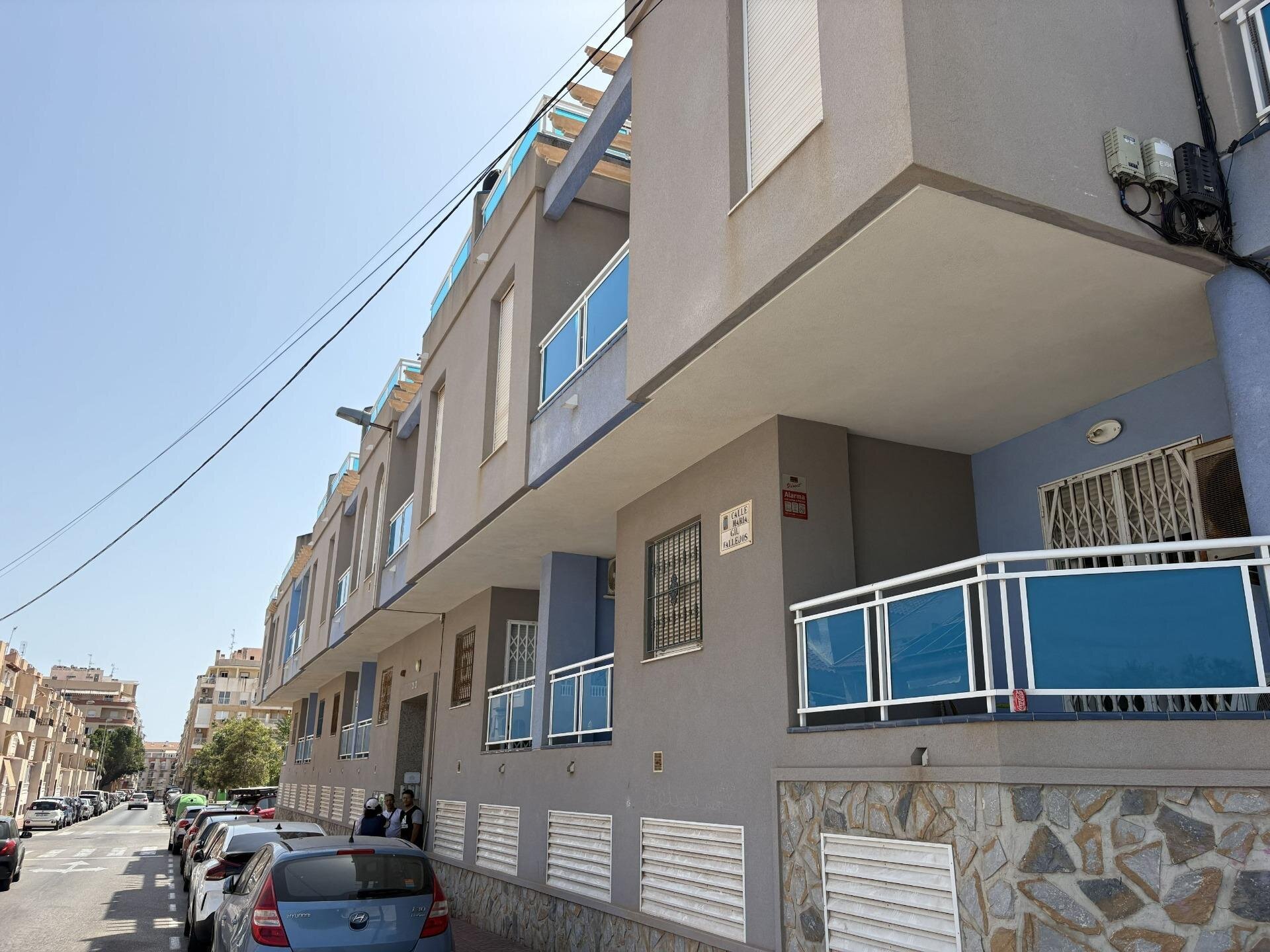 2-Bedroom Apartment in Estacion de Autobuses, Torrevieja - Image 33