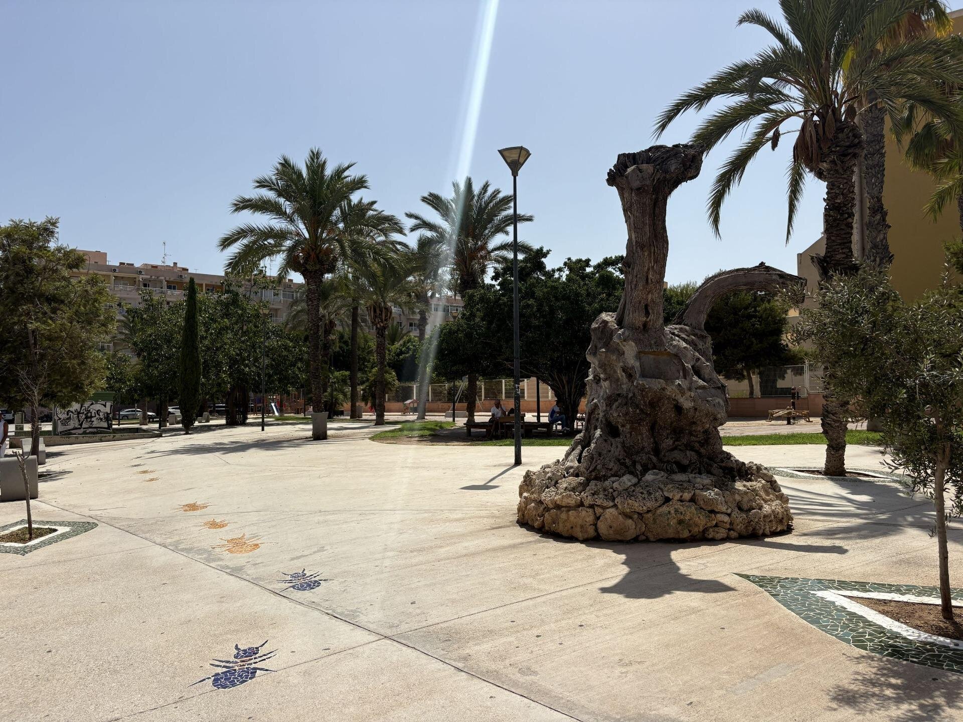2-Bedroom Apartment in Estacion de Autobuses, Torrevieja - Image 38
