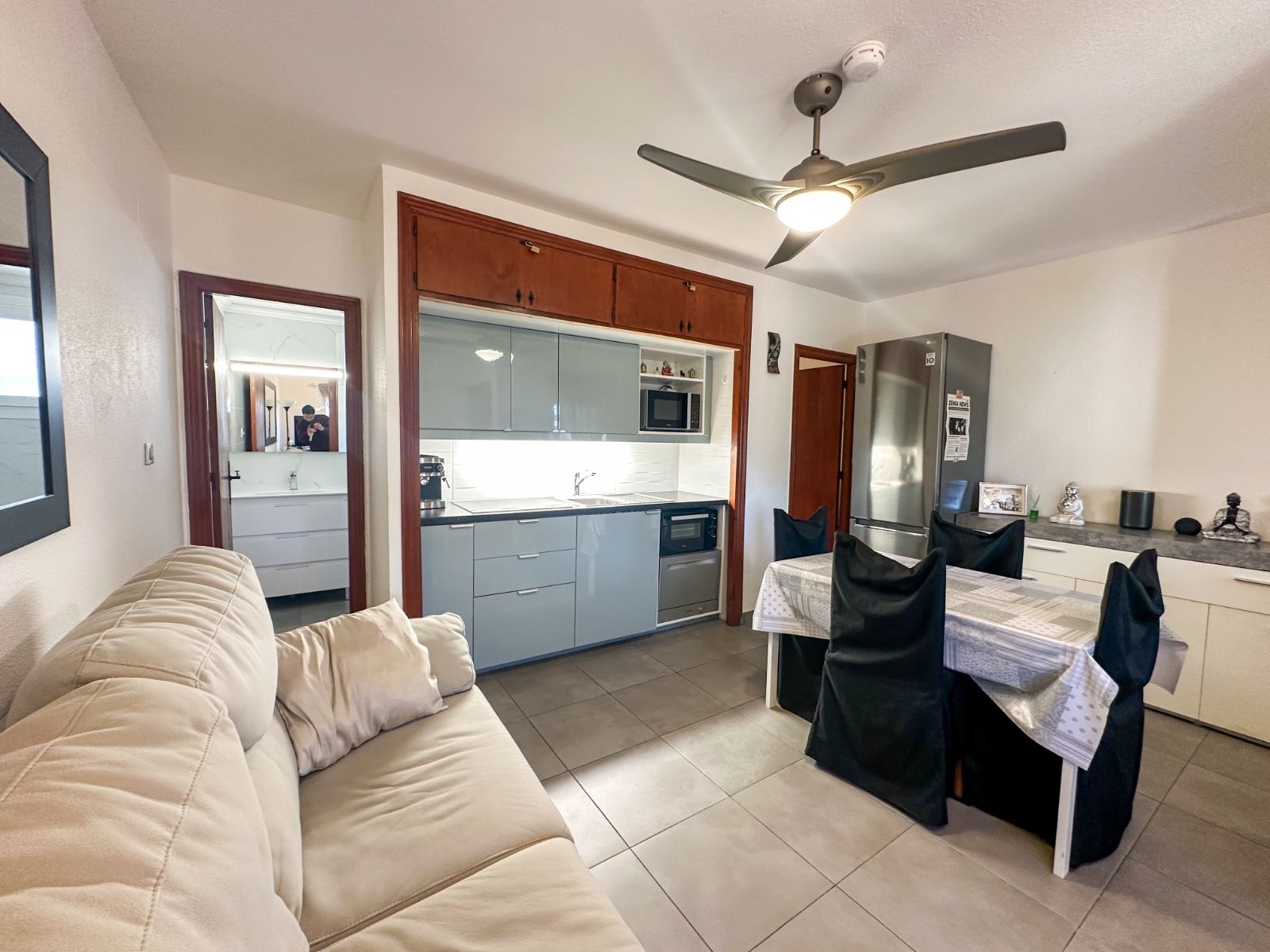 1-Bedroom Apartment in Blue Lagoon - Galán, San Miguel de Salinas - Image 14