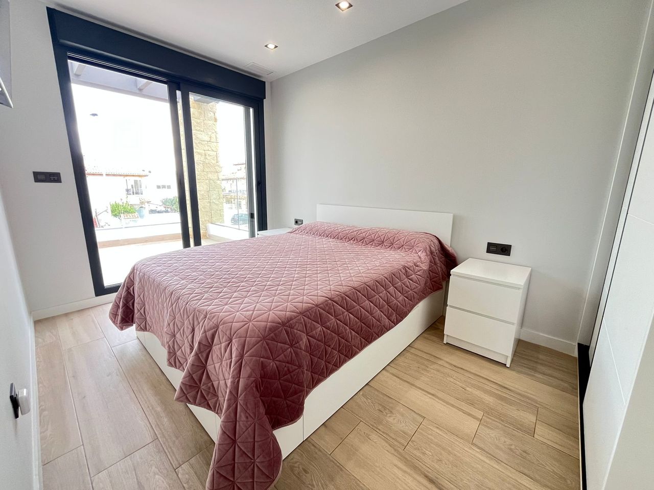 Villa met 4 Slaapkamers in Rocio del Mar, Orihuela Costa - Image 15