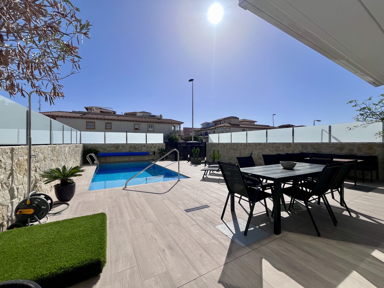 Villa met 4 Slaapkamers in Rocio del Mar, Orihuela Costa - Image 32