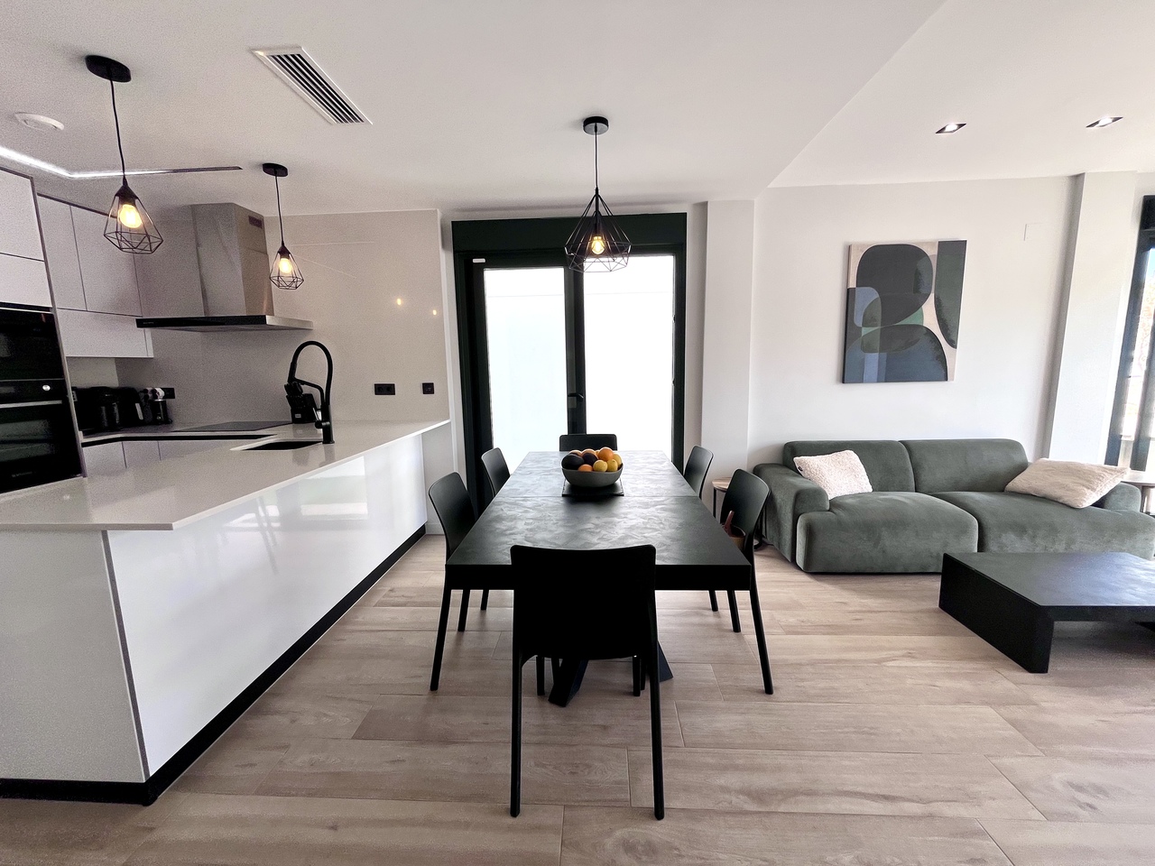 Villa met 4 Slaapkamers in Rocio del Mar, Orihuela Costa - Image 7