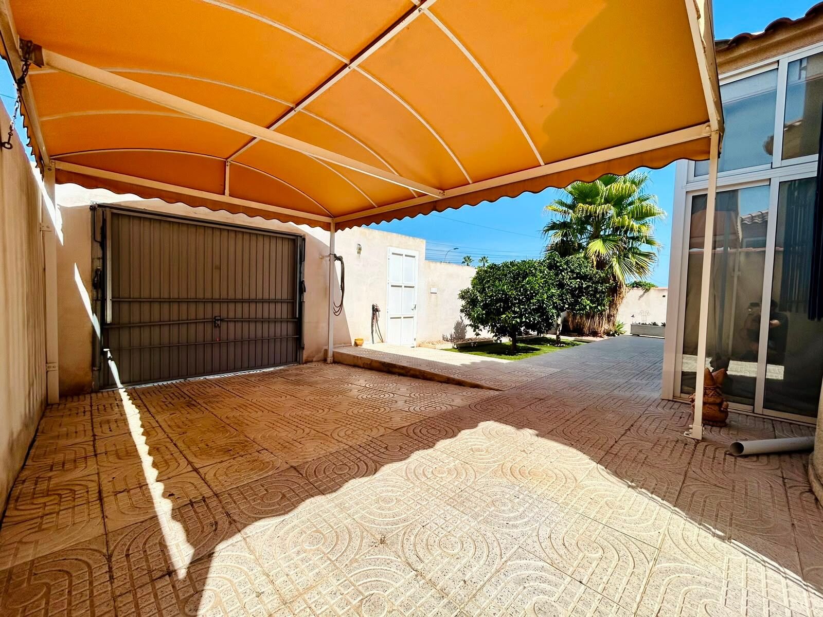 3-Bedroom Villa in La Siesta - El Salado - Torreta, Torrevieja - Image 12