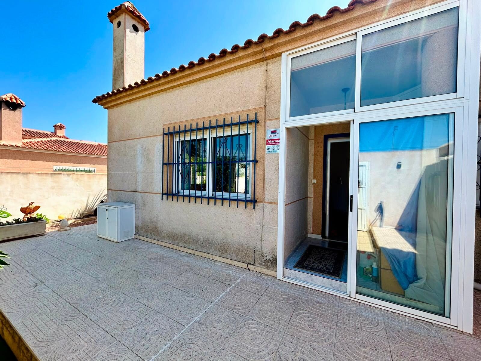 3-Bedroom Villa in La Siesta - El Salado - Torreta, Torrevieja - Image 34