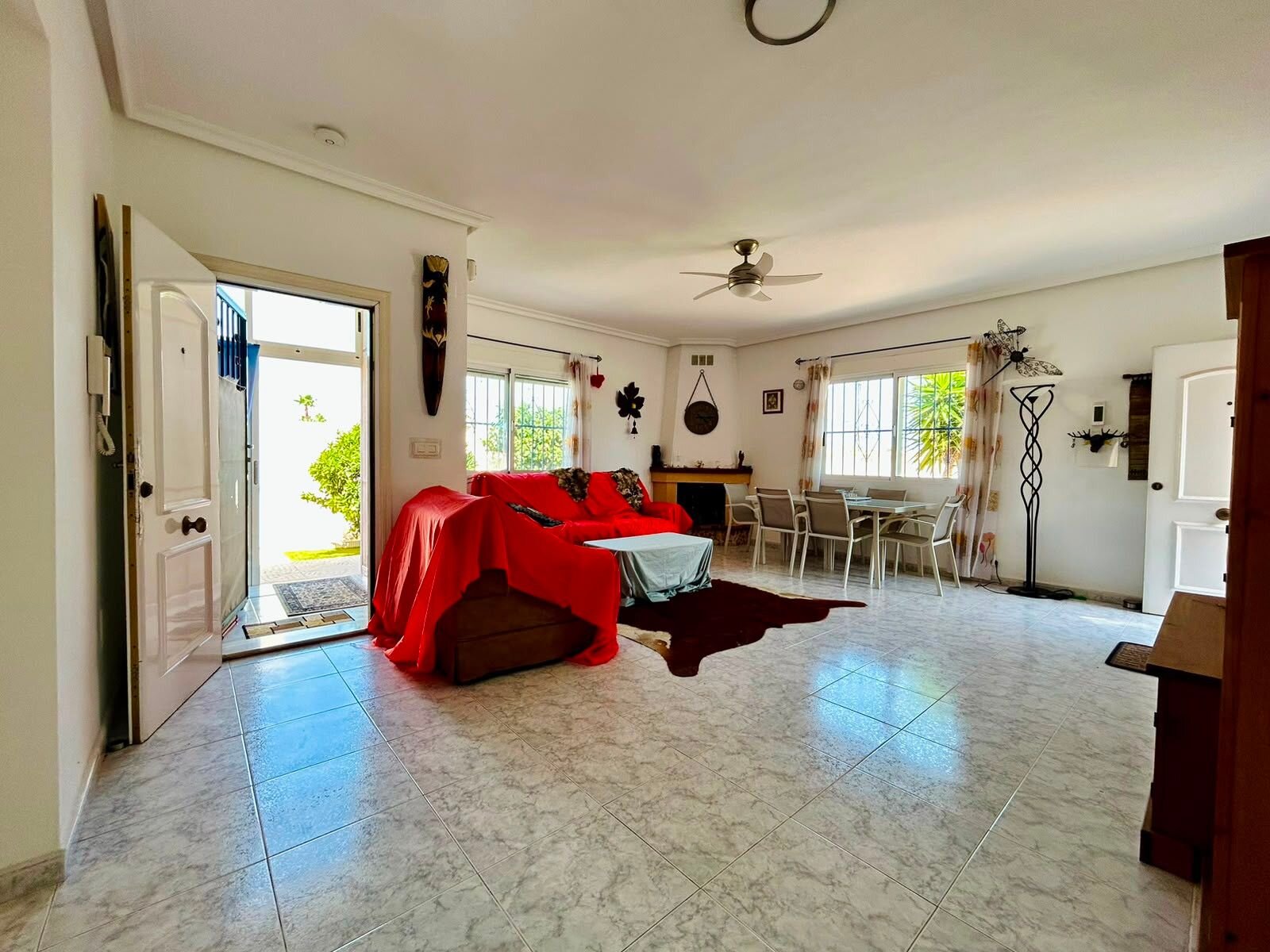 3-Bedroom Villa in La Siesta - El Salado - Torreta, Torrevieja - Image 38