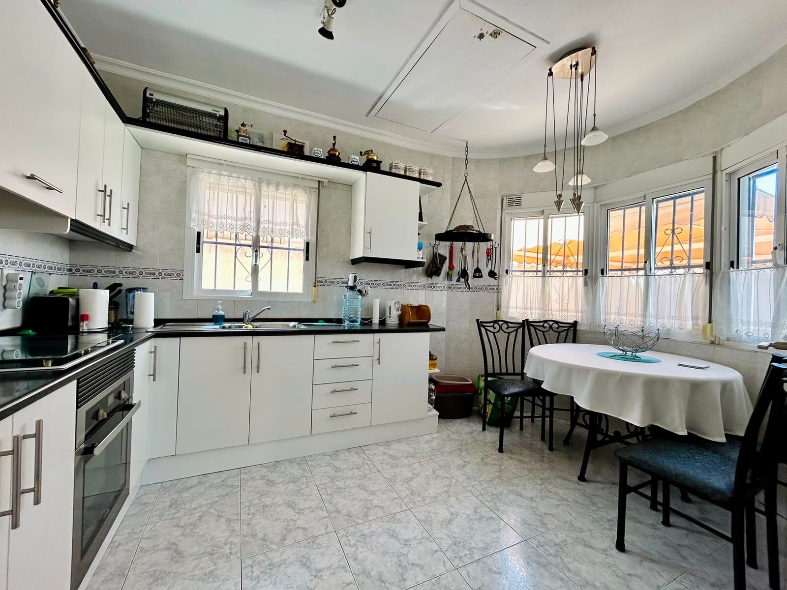 3-Bedroom Villa in La Siesta - El Salado - Torreta, Torrevieja - Image 43
