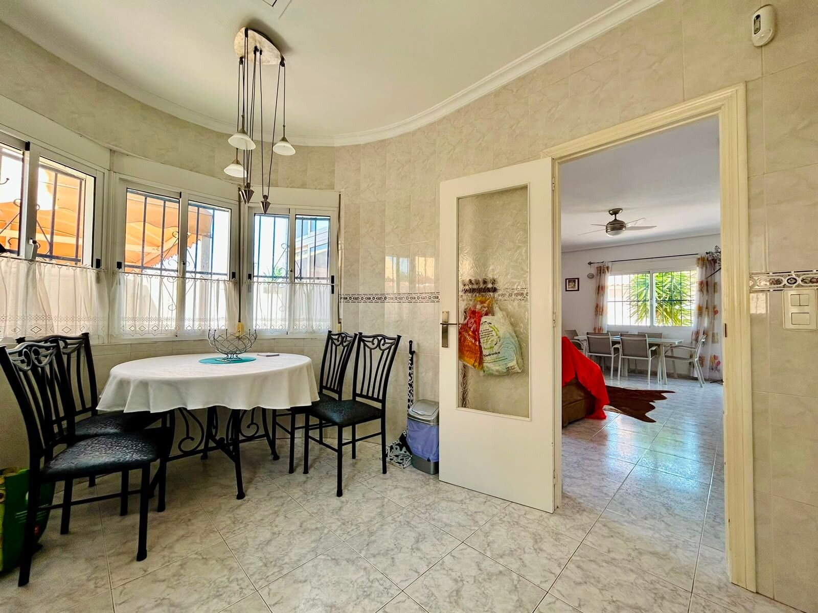 3-Bedroom Villa in La Siesta - El Salado - Torreta, Torrevieja - Image 47