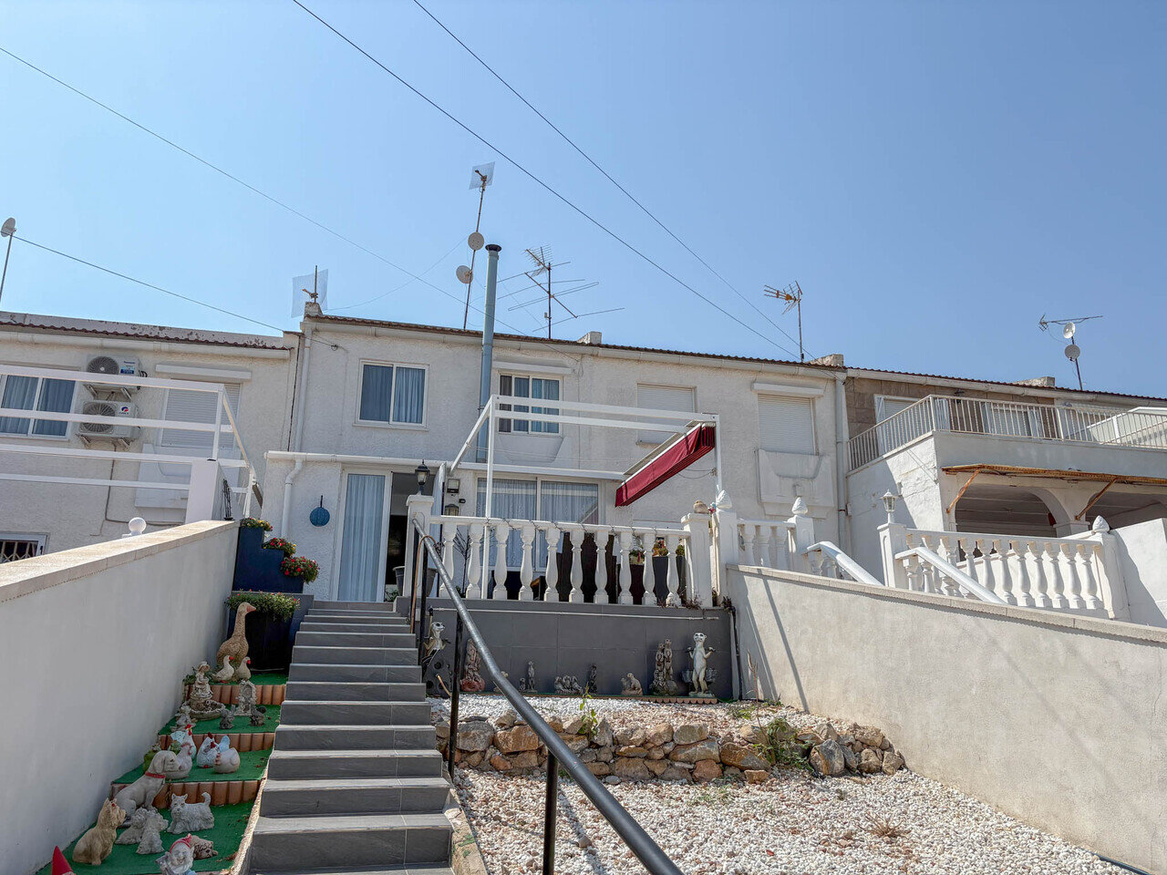 3-Bedroom House in Centro, Torrevieja - Image 1