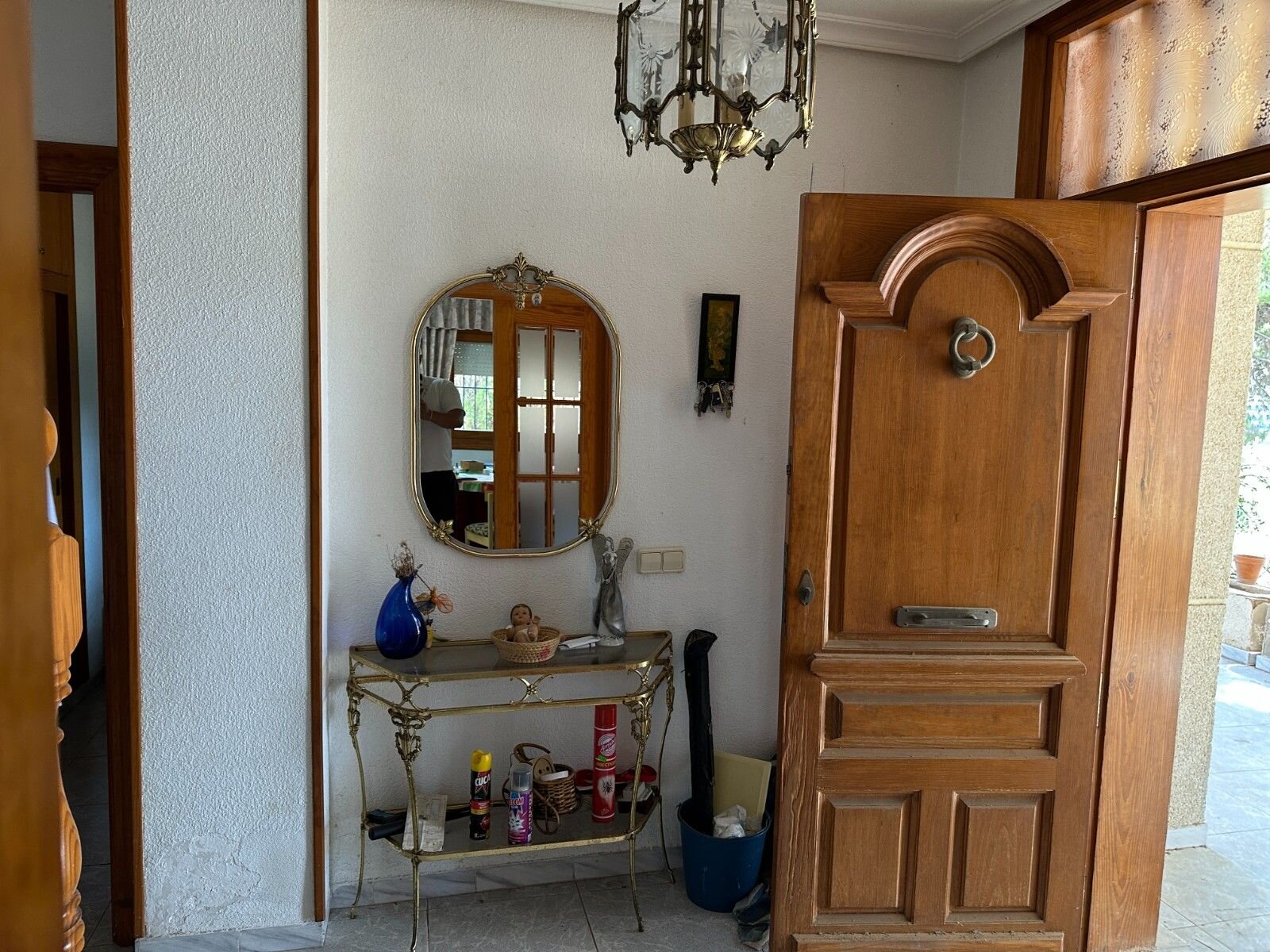 8-Bedroom Villa in La Siesta, Torrevieja - Image 13