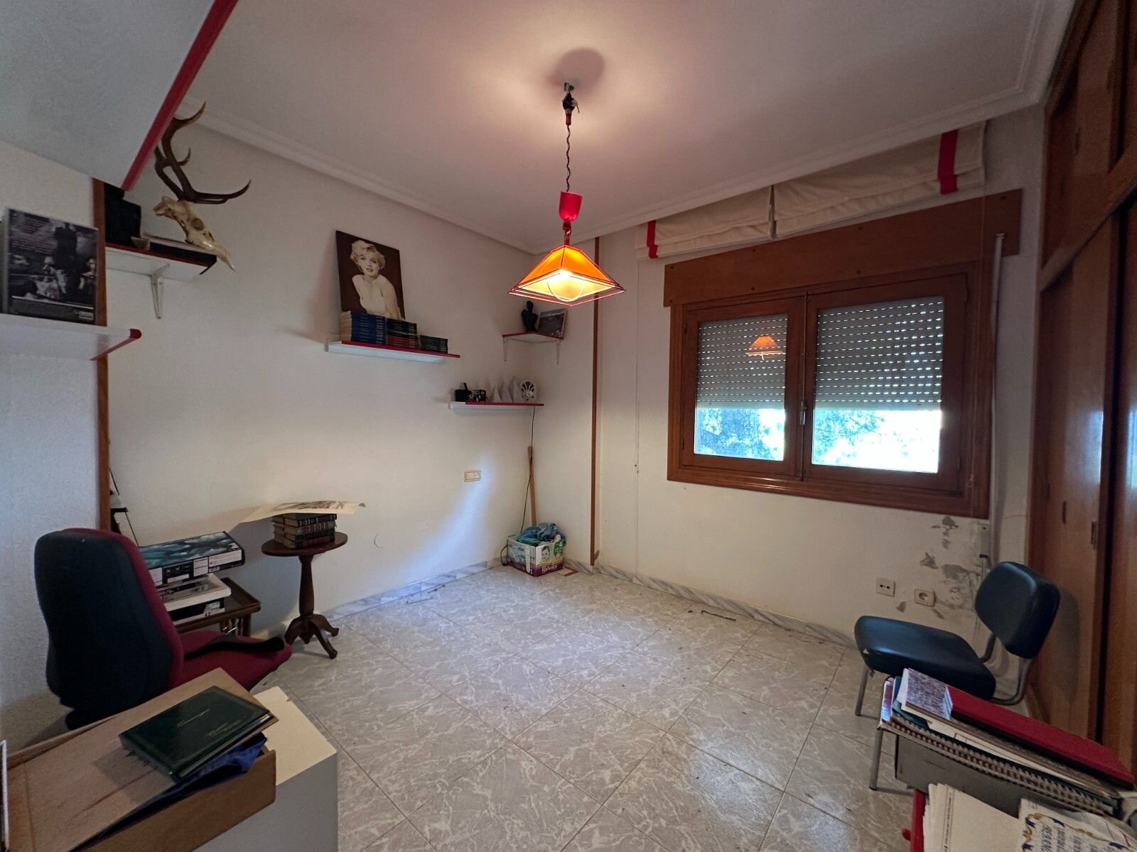8-Bedroom Villa in La Siesta, Torrevieja - Image 32