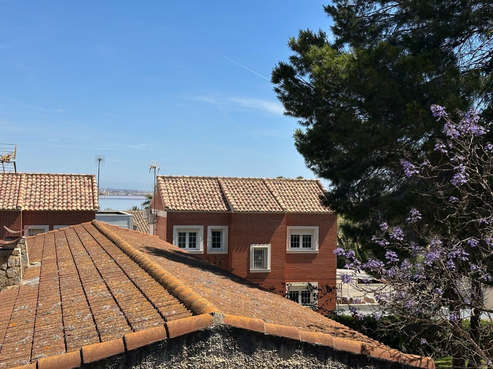 8-Bedroom Villa in La Siesta, Torrevieja - Image 37