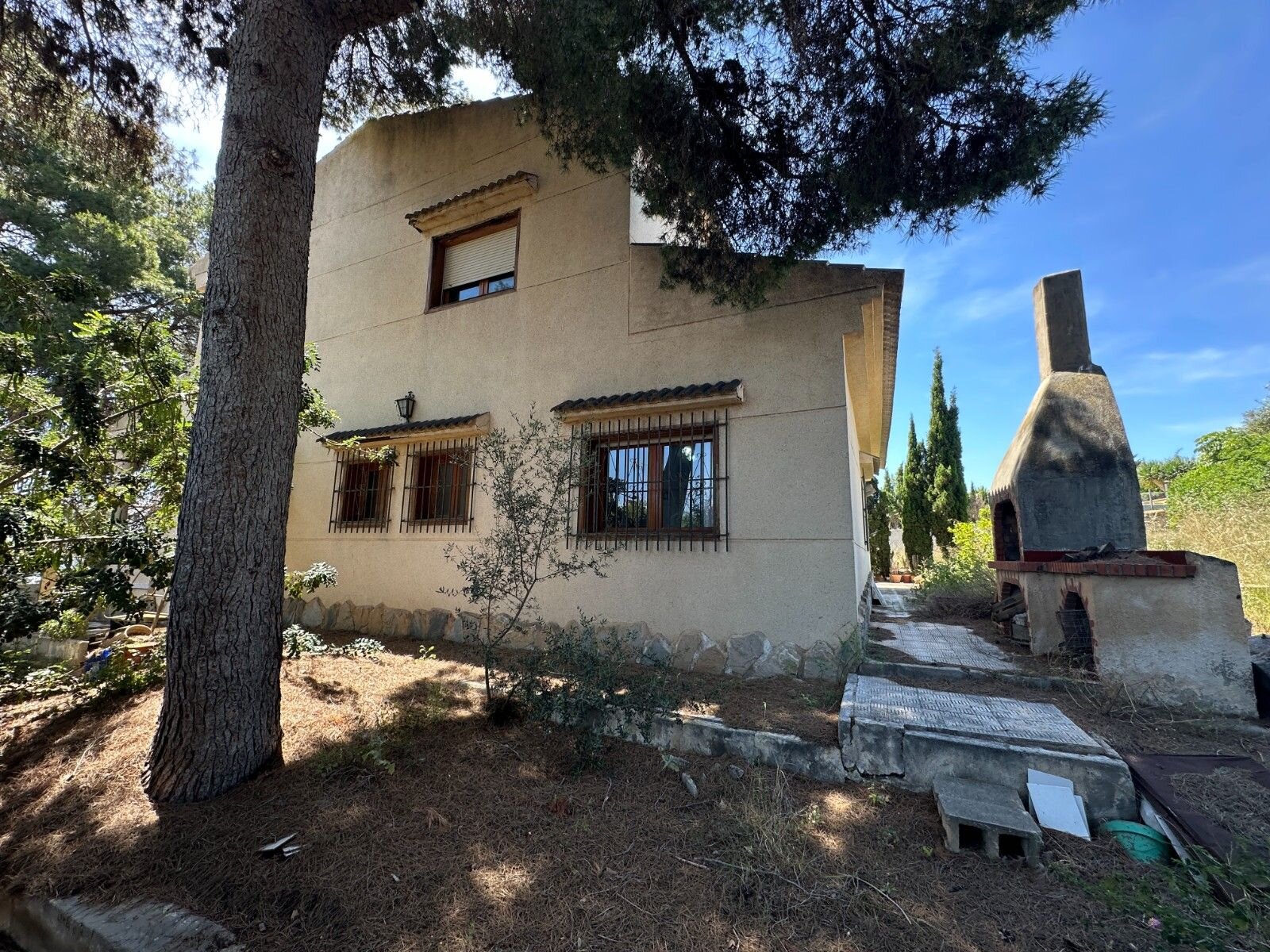 8-Bedroom Villa in La Siesta, Torrevieja - Image 4