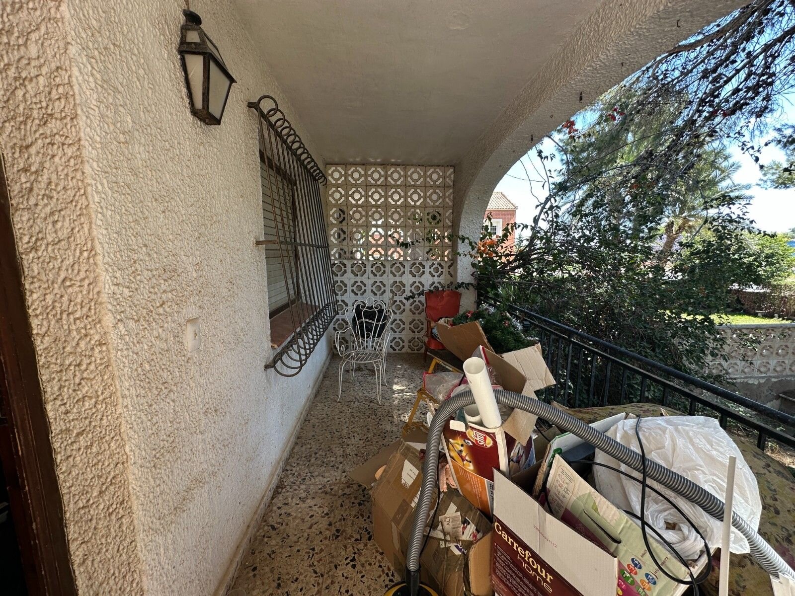 8-Bedroom Villa in La Siesta, Torrevieja - Image 43