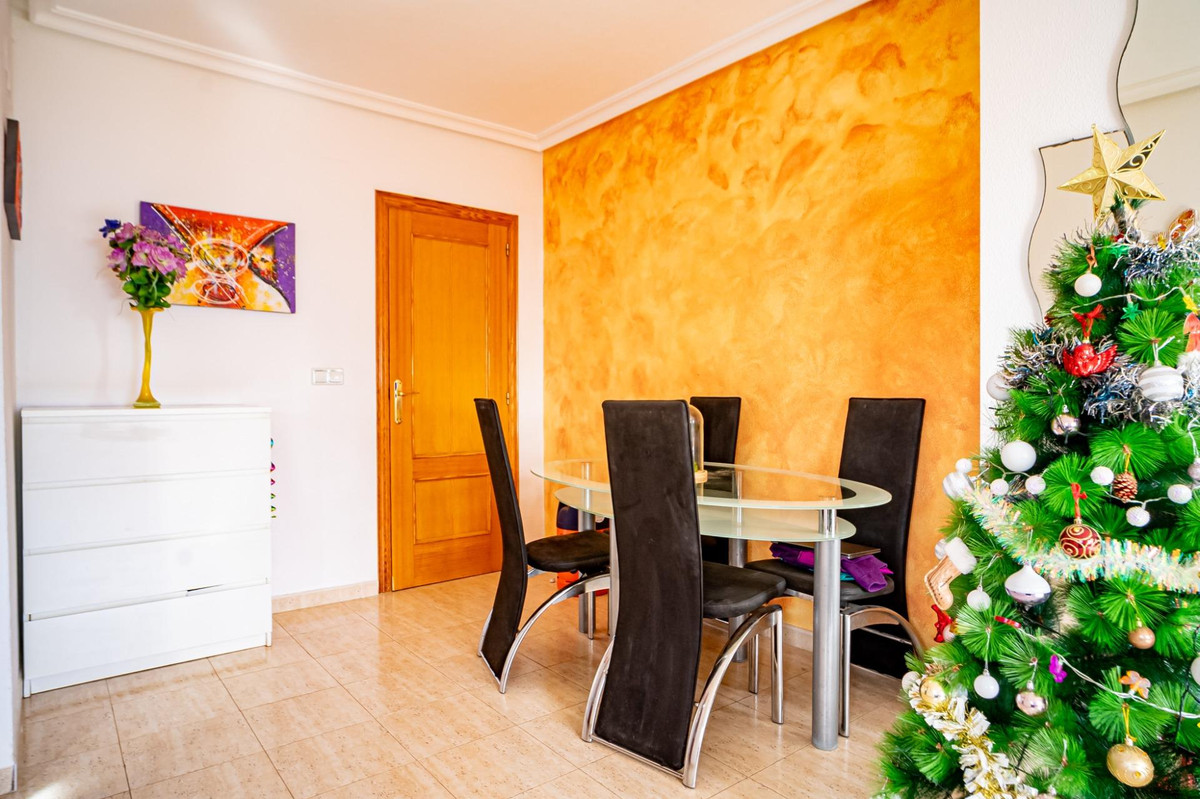 1-Bedroom Middle Floor Apartment in Villajoyosa | Sunny ... - Image 8