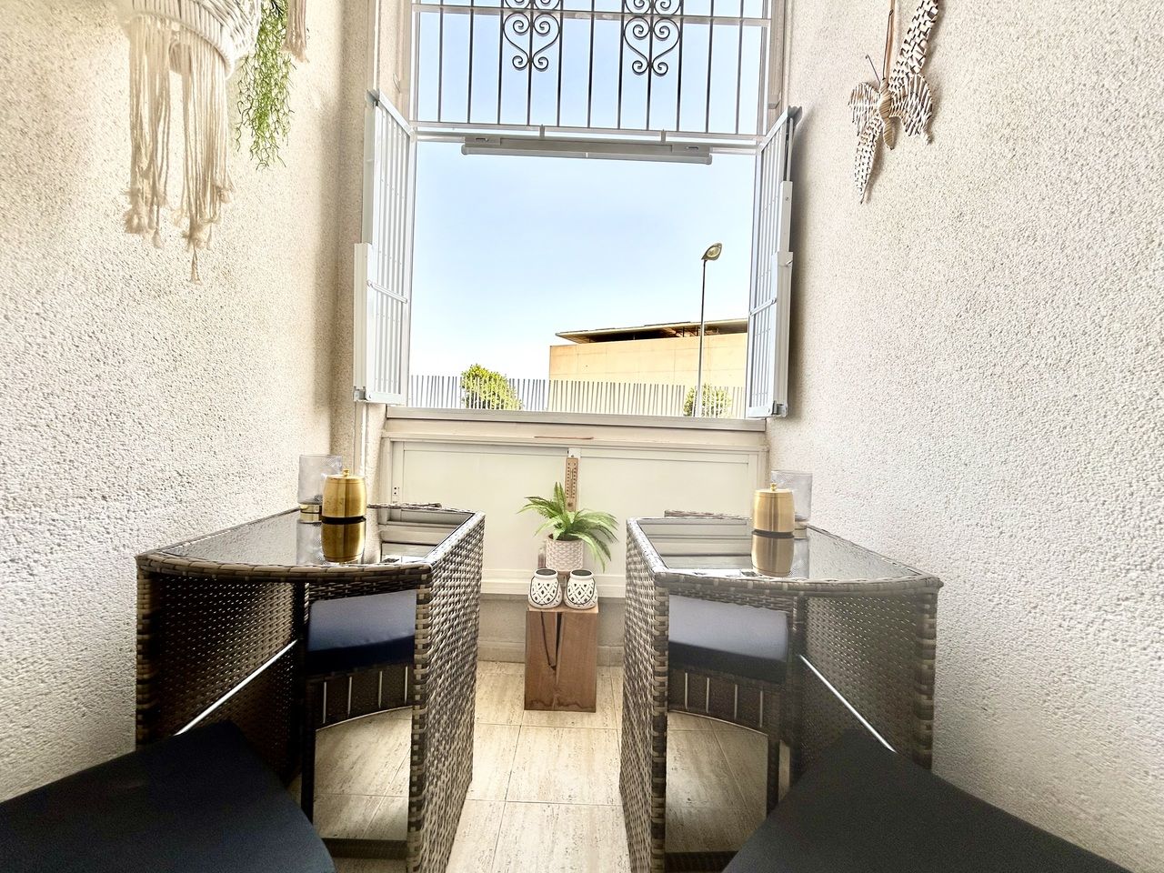 Mieszkanie z 2 Sypialniami w Centro, Torrevieja - Image 23