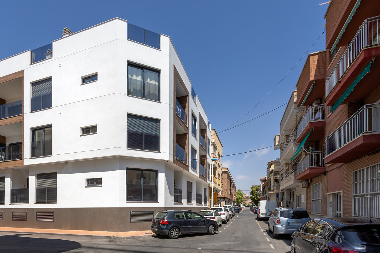 2-Bedroom Apartment in Lo Pagan - Image 1