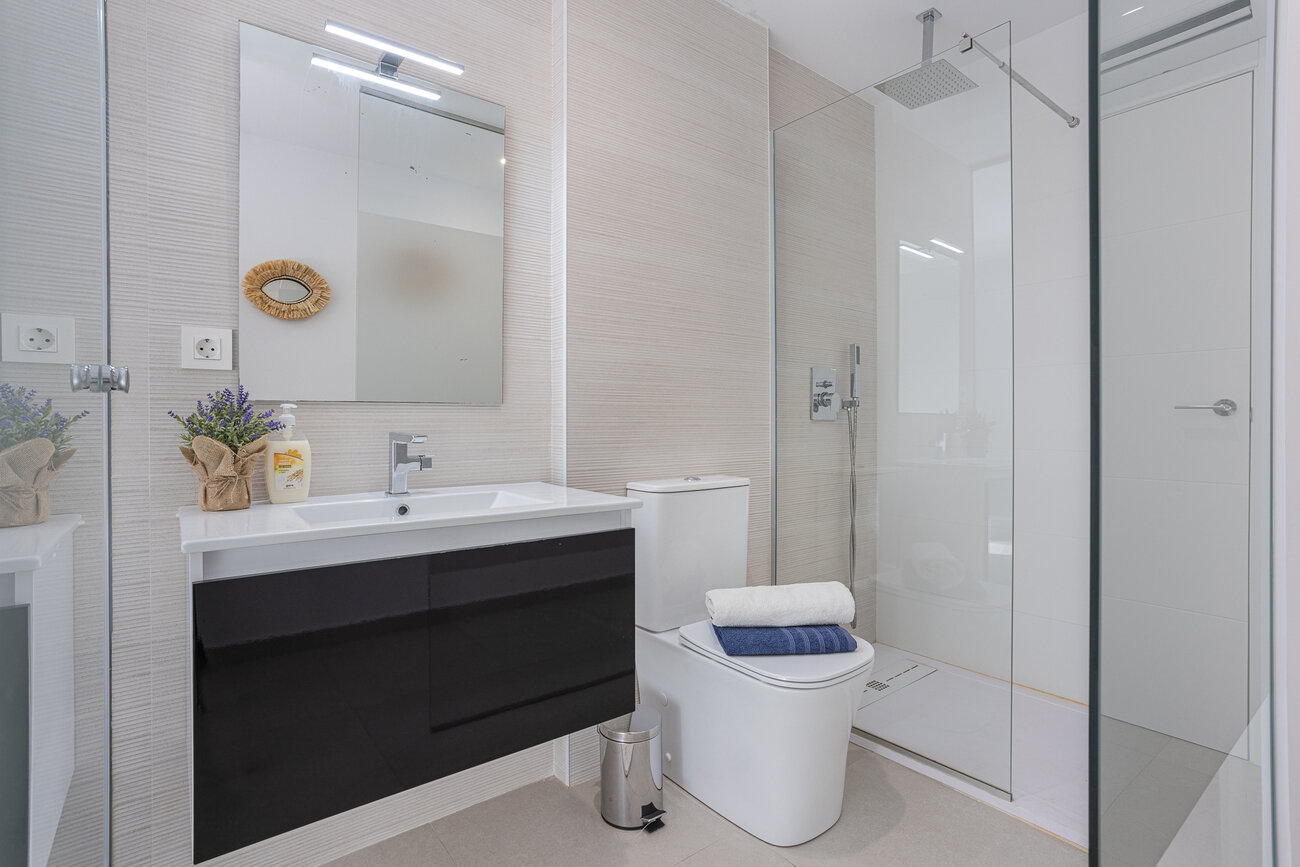 2-Bedroom Apartment in Lo Pagan - Image 17