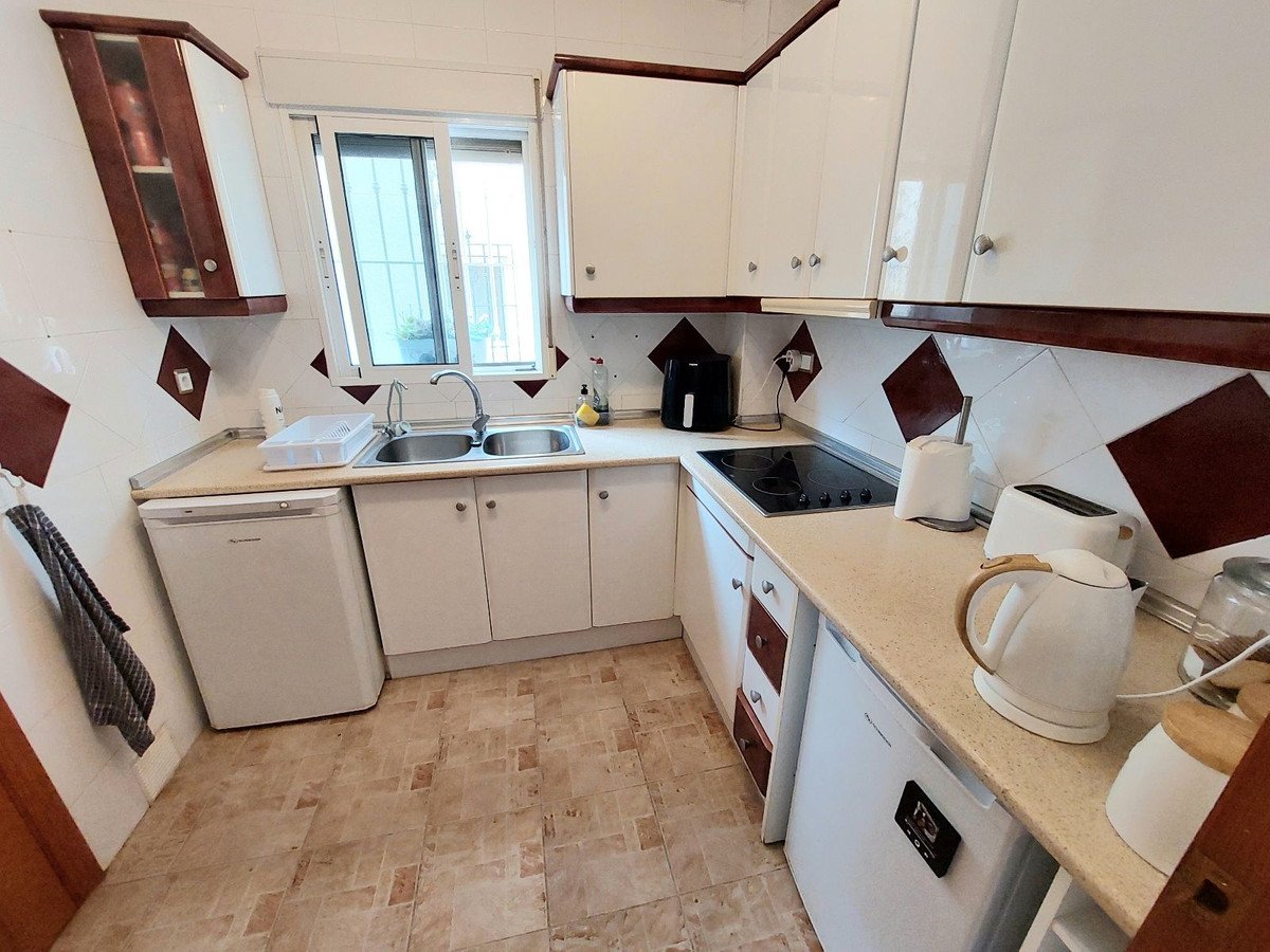 Villa individuelle de 3 Chambres à, San Miguel de Salinas... - Image 2