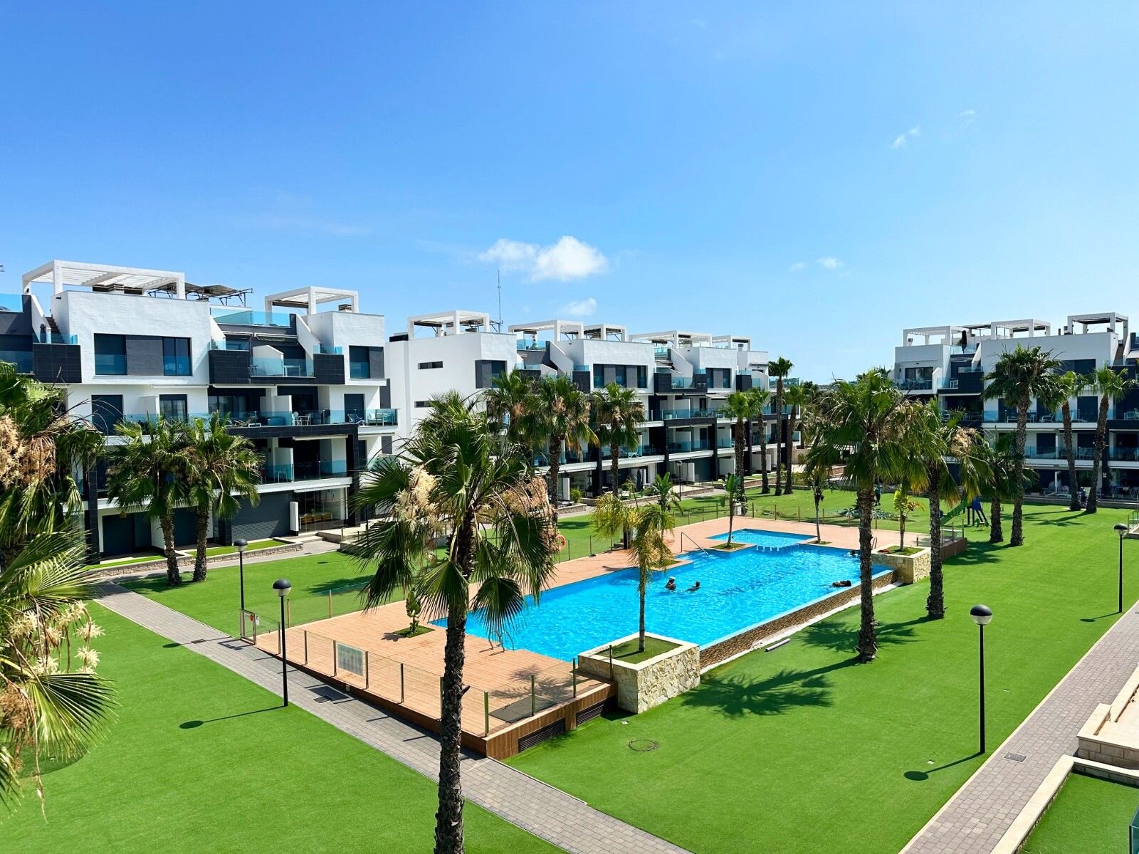 2-Bedroom Penthouse in El Edén - Los Estaños, Guardamar del Segura - Image 31