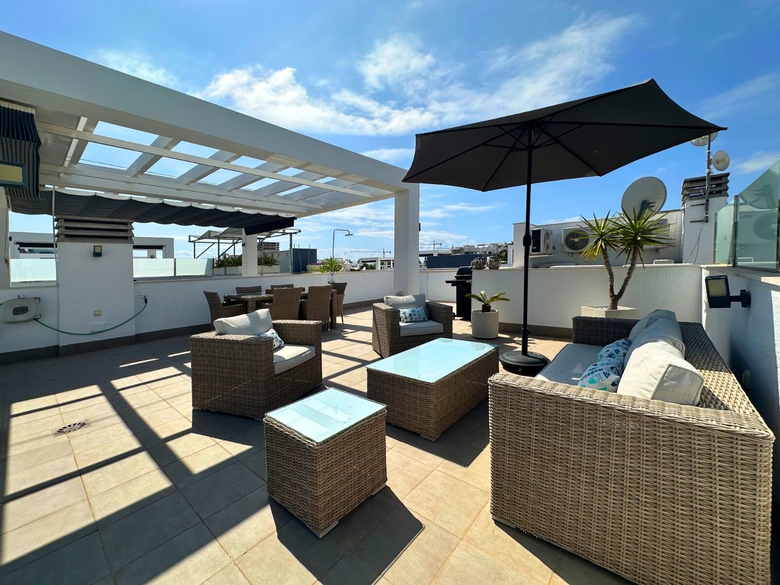 2-Bedroom Penthouse in El Edén - Los Estaños, Guardamar del Segura - Image 38