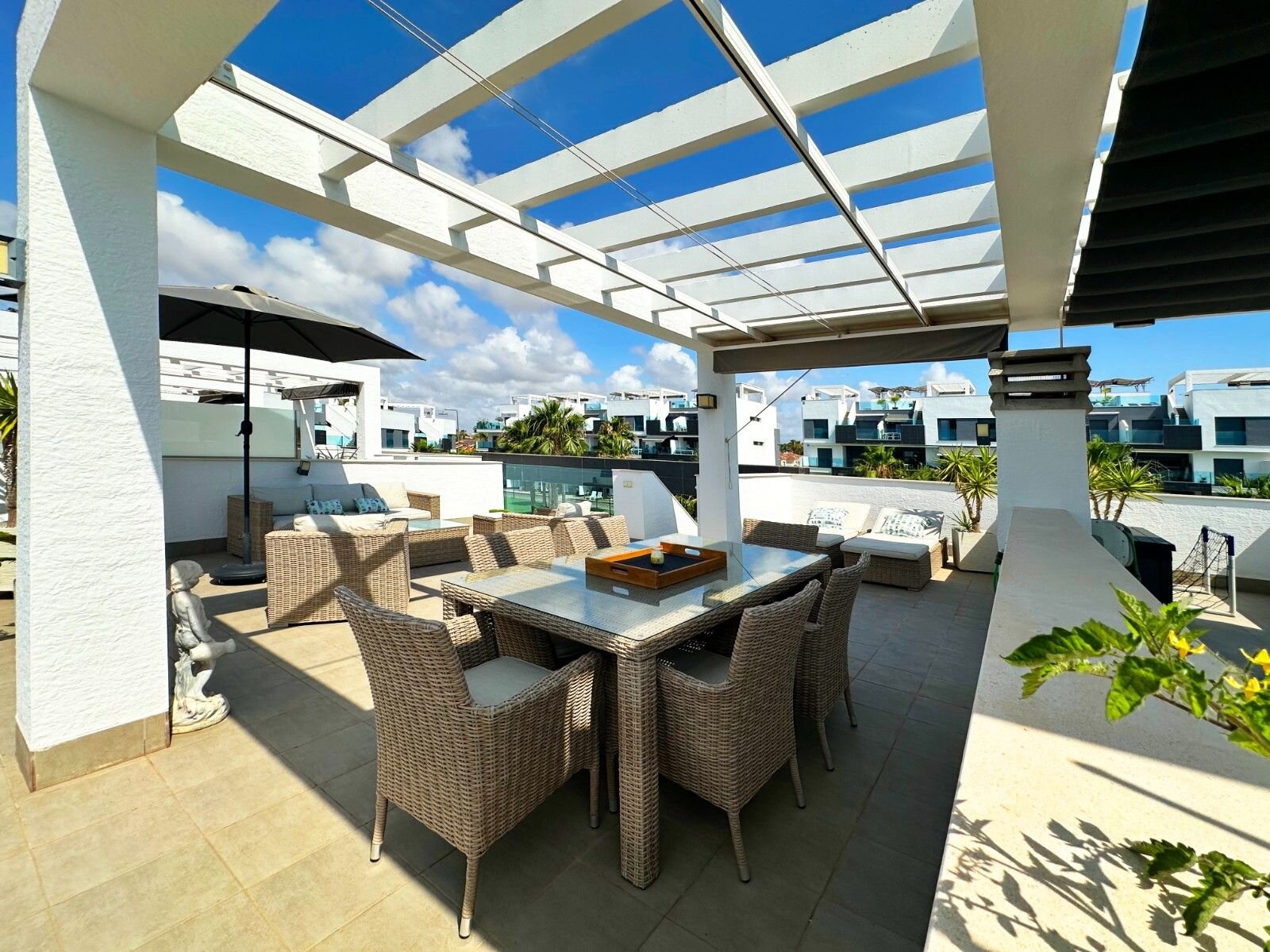 2-Bedroom Penthouse in El Edén - Los Estaños, Guardamar del Segura - Image 42