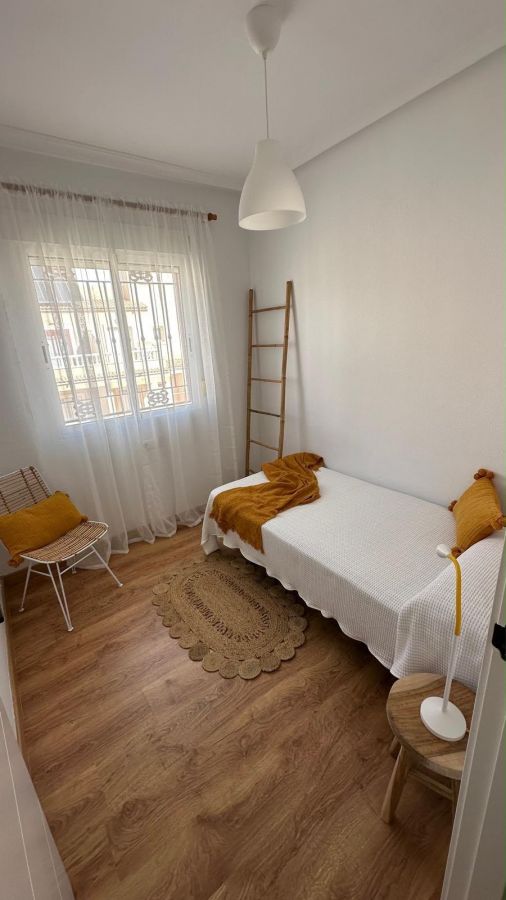 3-Bedroom House in La Zenia, Orihuela Costa - Image 15