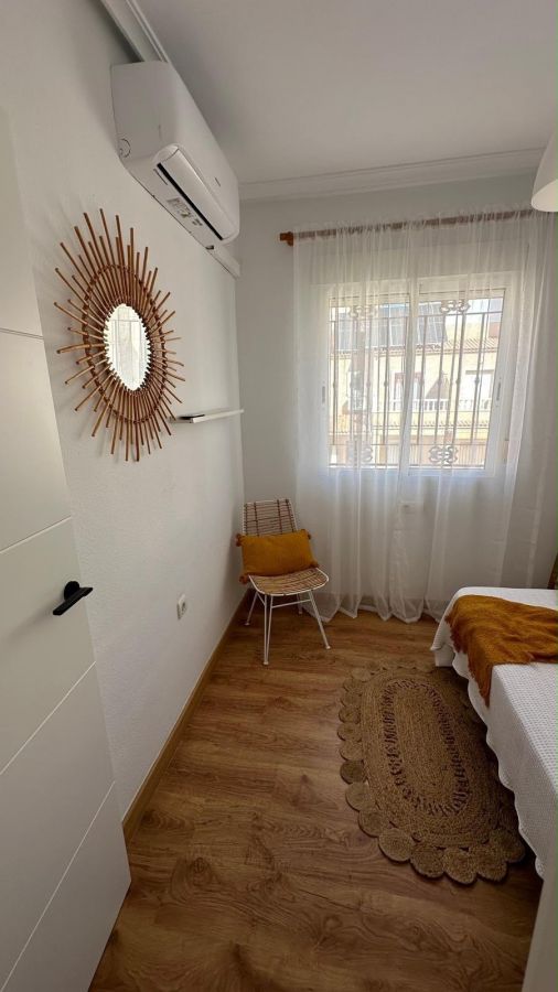 3-Bedroom House in La Zenia, Orihuela Costa - Image 16