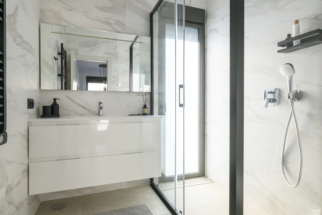 3-Bedroom Villa in Las Colinas Golf, Orihuela - Image 17