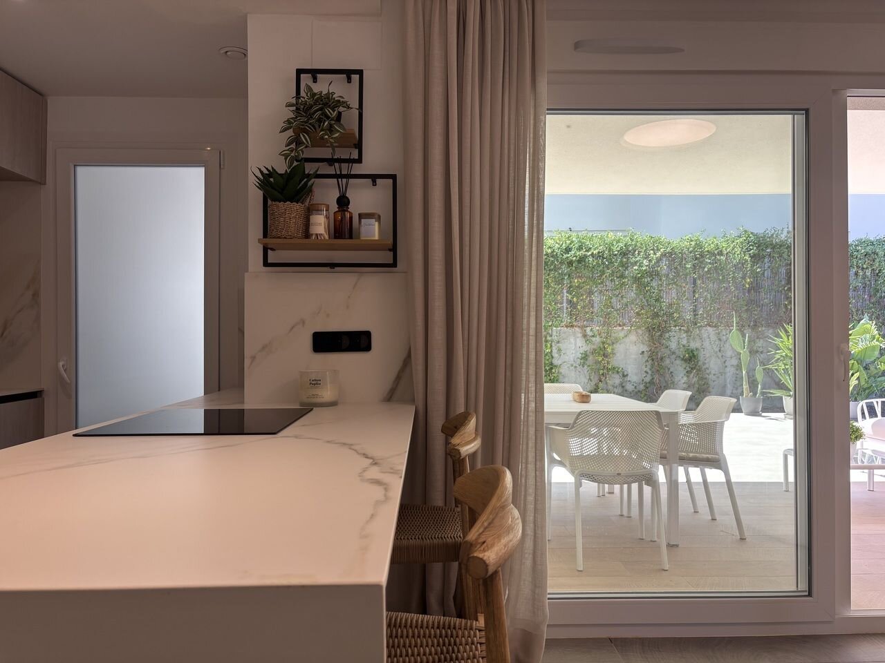 3-Bedroom Apartment in Comunidad Valenciana, Algorfa - Image 12
