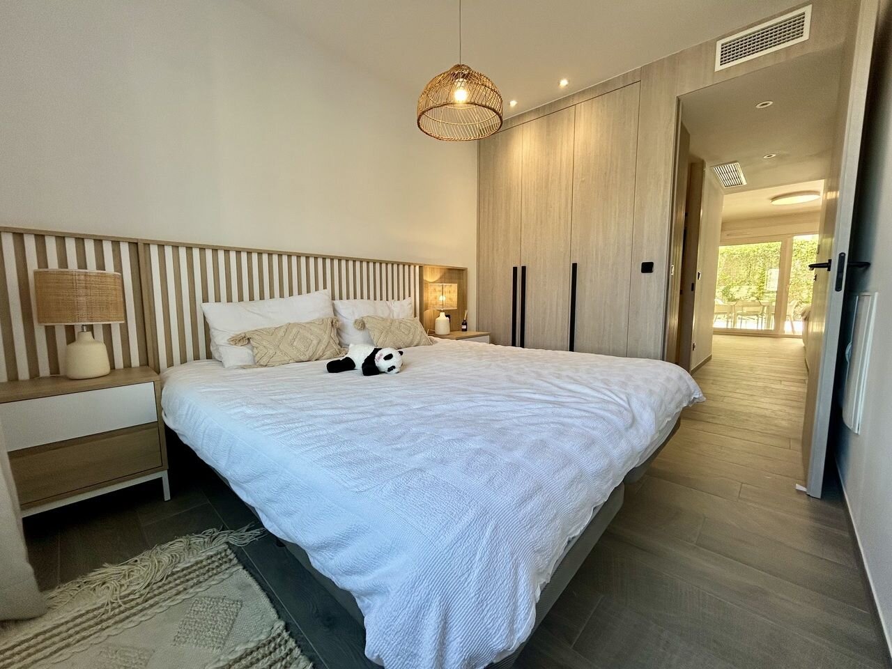 3-Bedroom Apartment in Comunidad Valenciana, Algorfa - Image 19