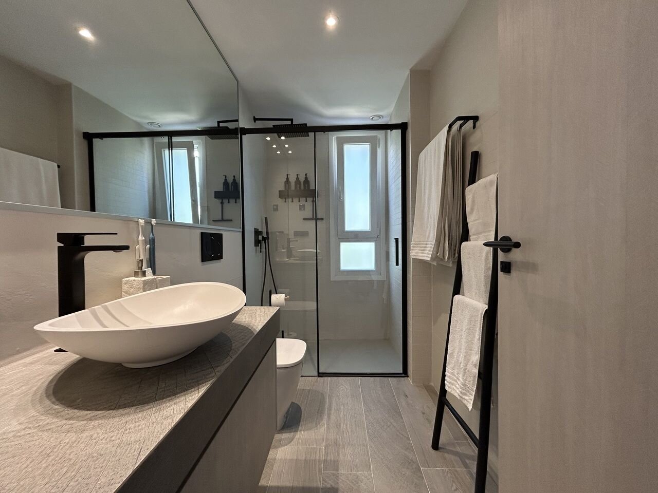 3-Bedroom Apartment in Comunidad Valenciana, Algorfa - Image 26