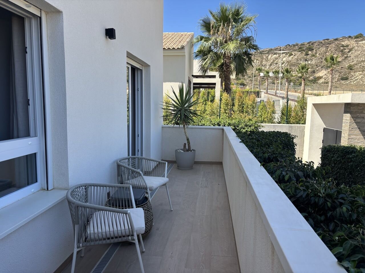 3-Bedroom Apartment in Comunidad Valenciana, Algorfa - Image 42