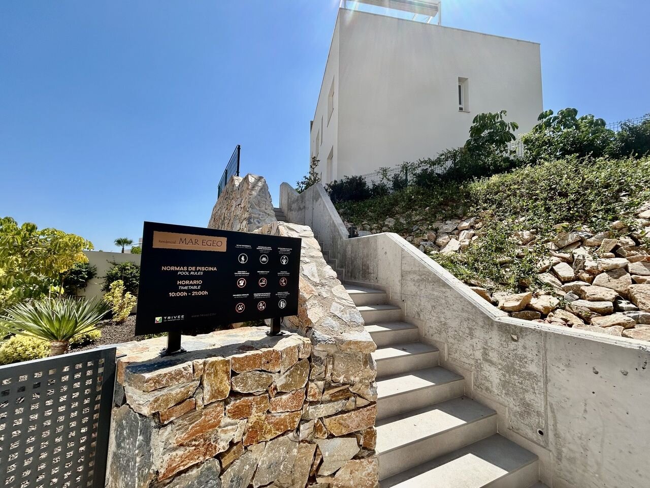 3-Bedroom Apartment in Comunidad Valenciana, Algorfa - Image 45